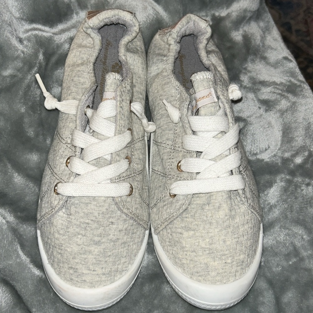 Tommy Bahama White & Gray Memory Foam Sneakers